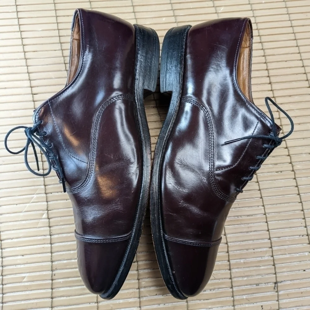 Allen Edmonds Men’s Park Avenue  Burgundy Cap Toe  5675 US Size 7.5D